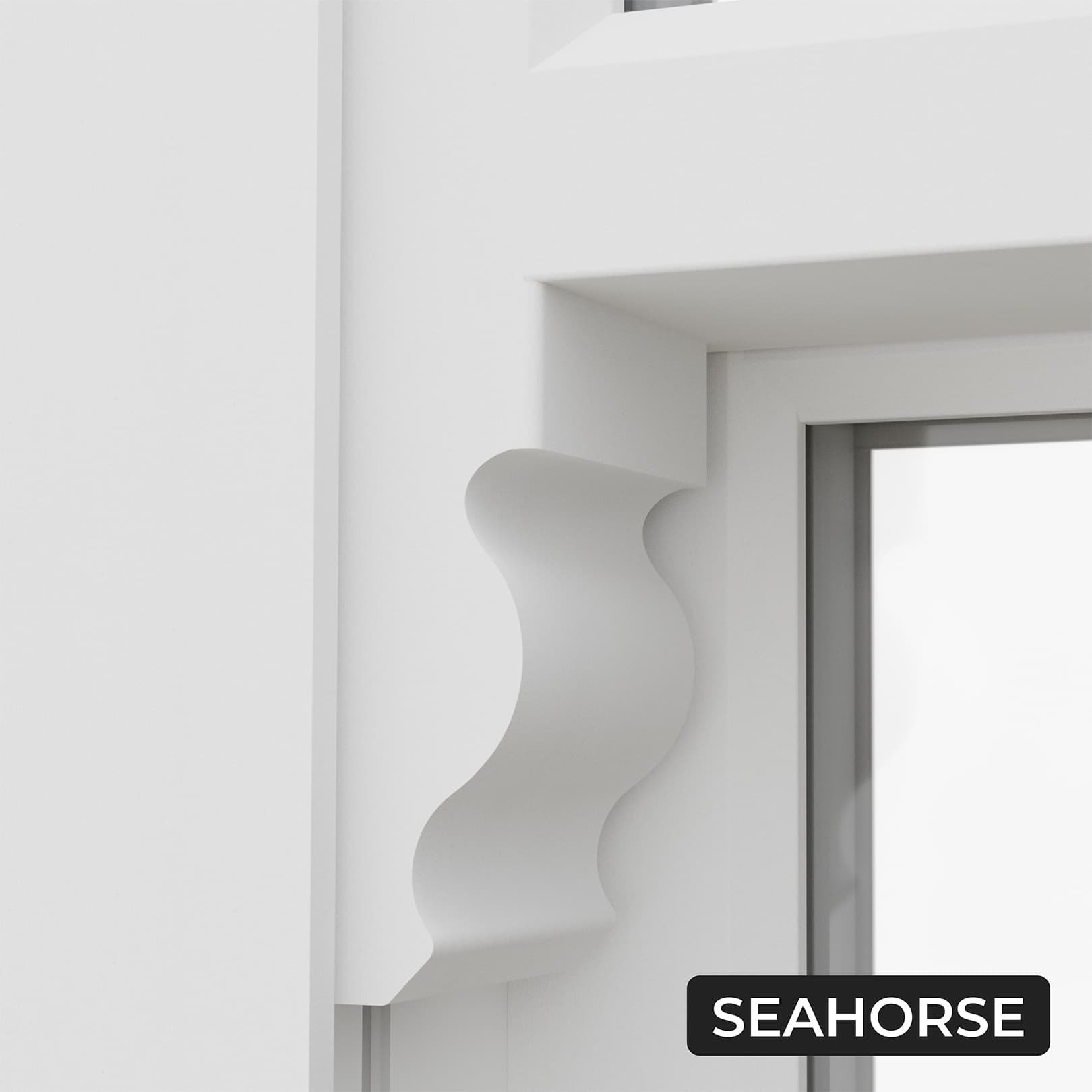 A sash window corner with a Seahorse-style horn